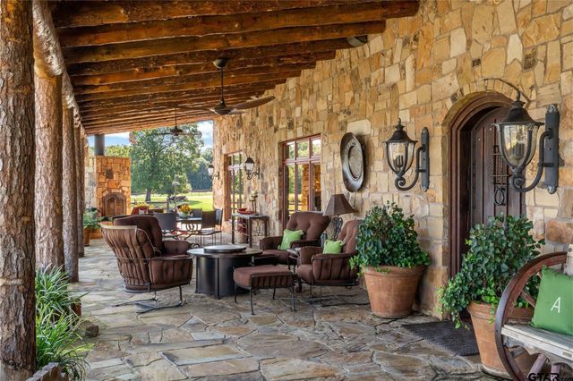 1450 County Road 36330, Sumner, TX 75486