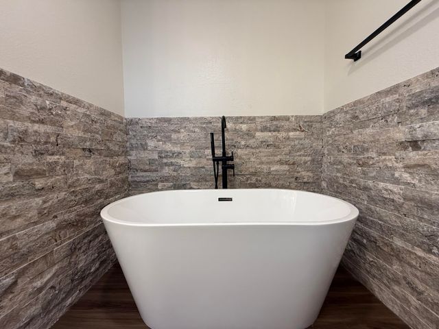 14 Burch Lane, Los Lunas, NM 87031