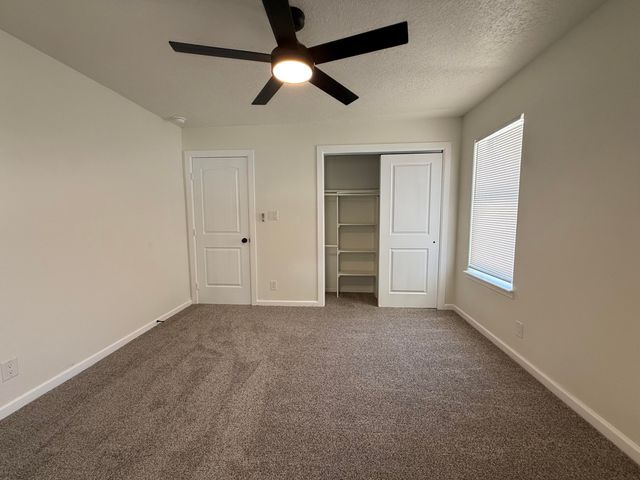14 Burch Lane, Los Lunas, NM 87031