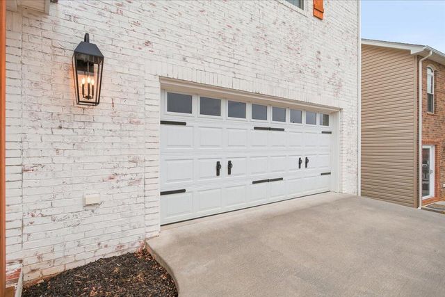 901 Walhalla CT, Roanoke, VA 24019