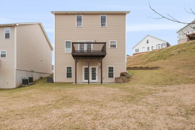 901 Walhalla CT, Roanoke, VA 24019