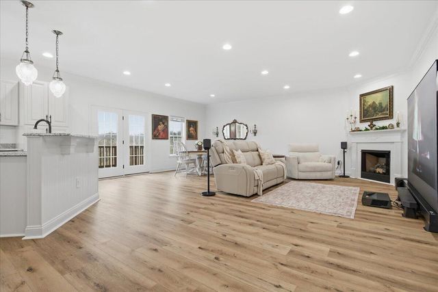 901 Walhalla CT, Roanoke, VA 24019