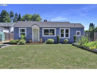 640 KOURT Dr, Eugene, OR 97404