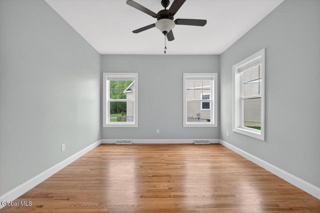 92 Lorenzo Drive, North Greenbush, NY 12180