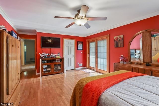 30 Rieder Rd, Edison Twp., NJ 08817