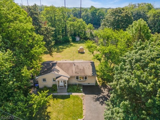 30 Rieder Rd, Edison Twp., NJ 08817