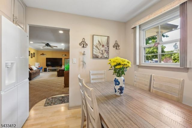30 Rieder Rd, Edison Twp., NJ 08817