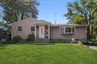 30 Rieder Rd, Edison Twp., NJ 08817