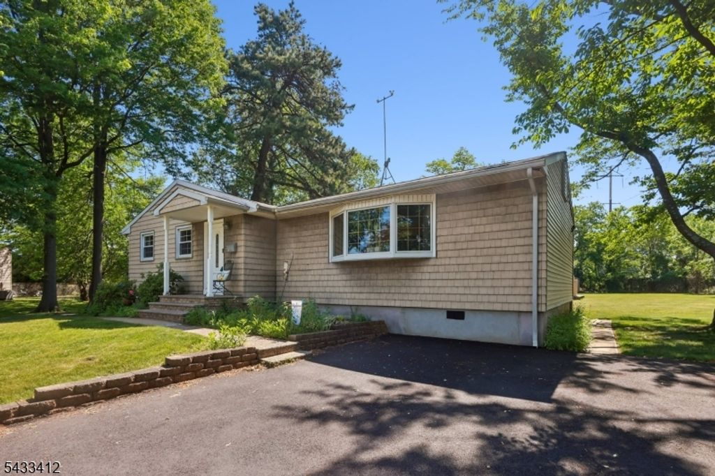 30 Rieder Rd, Edison Twp., NJ 08817 — photo 3