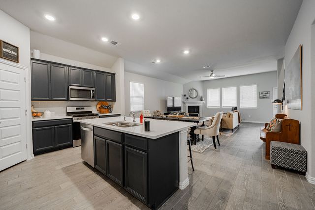 4310 Rowling Way, Crandall, TX 75114