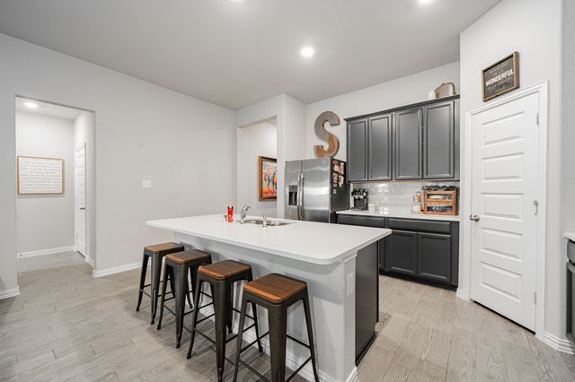 4310 Rowling Way, Crandall, TX 75114