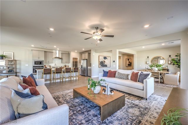 497 CHESTNUT FALCON AVE Drive 795, Henderson, NV 89011