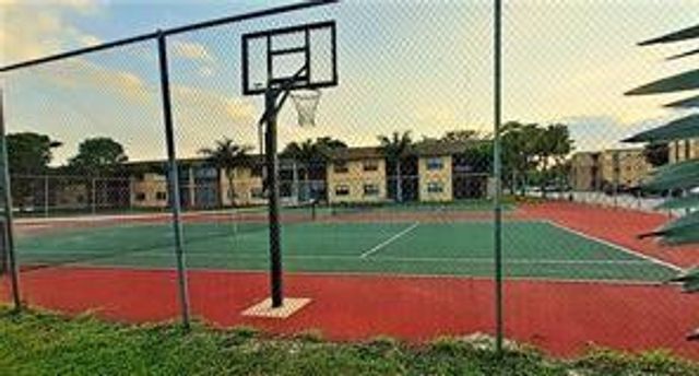 201 Berkley Road, Hollywood, FL 33024