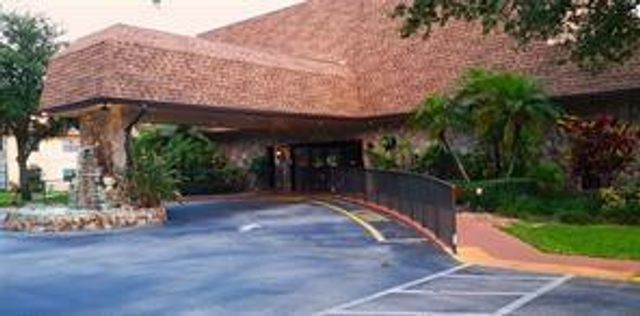 201 Berkley Road, Hollywood, FL 33024