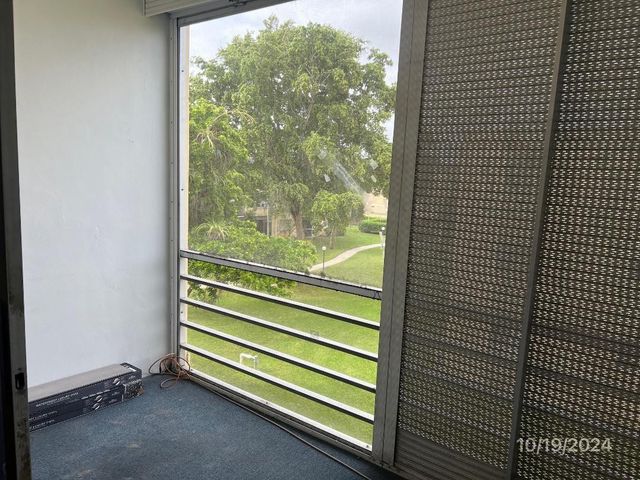 201 Berkley Road, Hollywood, FL 33024