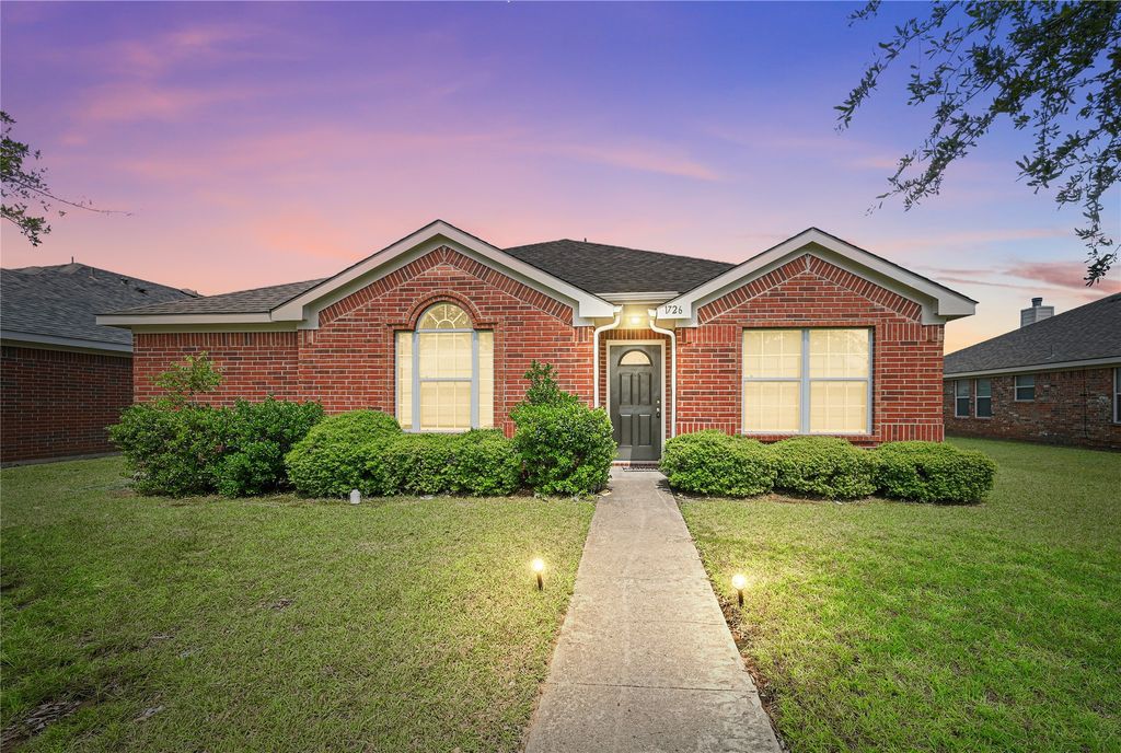 1726 Brooks Drive, Lancaster, TX 75134