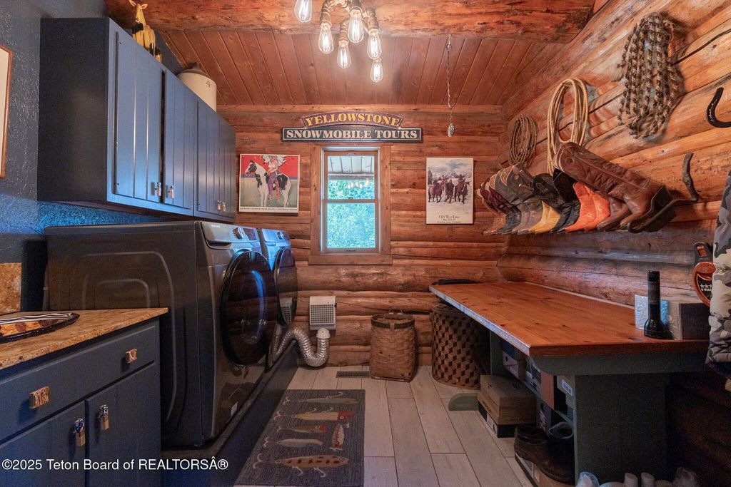 9375 COLE CANYON Road, Jackson, WY 83001 photo 24