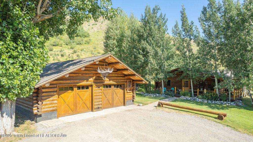 9375 COLE CANYON Road, Jackson, WY 83001 photo 32