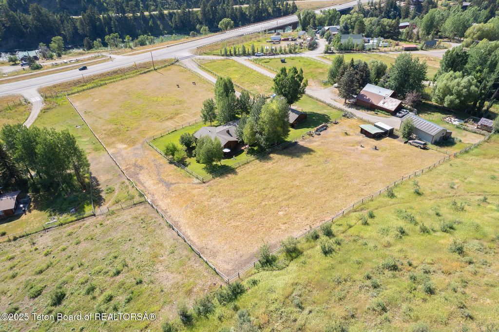 9375 COLE CANYON Road, Jackson, WY 83001 photo 34