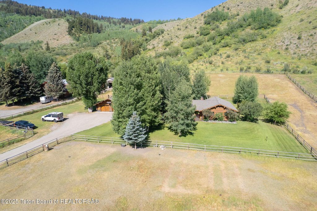 9375 COLE CANYON Road, Jackson, WY 83001 photo 38