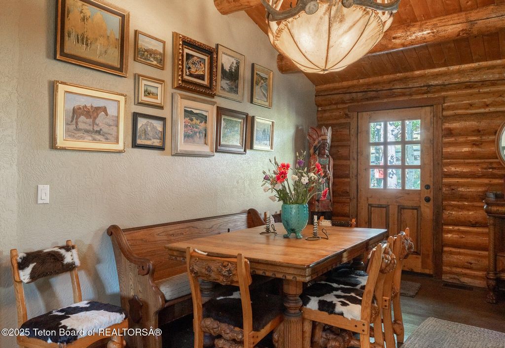 9375 COLE CANYON Road, Jackson, WY 83001 photo 7