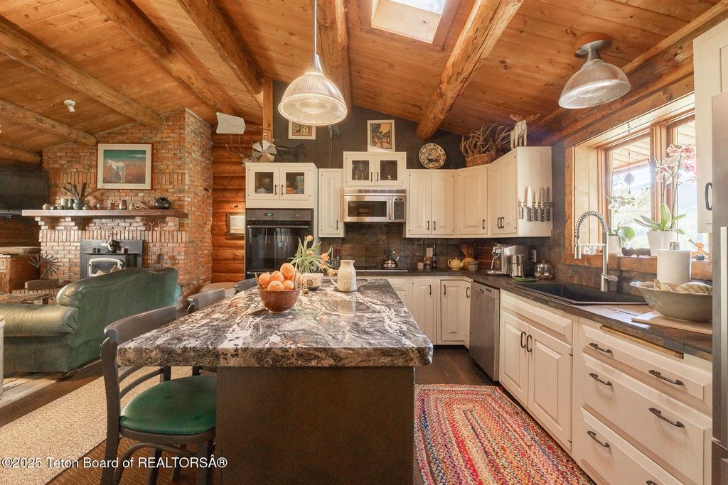 9375 COLE CANYON Road, Jackson, WY 83001 photo 8