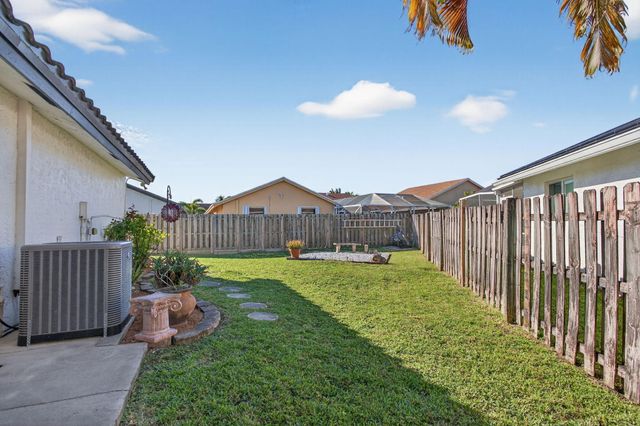 2606 NW 123rd Way, Coral Springs, FL 33065