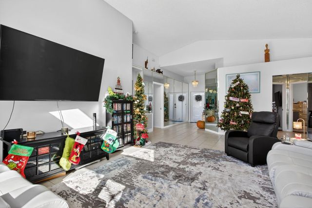 2606 NW 123rd Way, Coral Springs, FL 33065