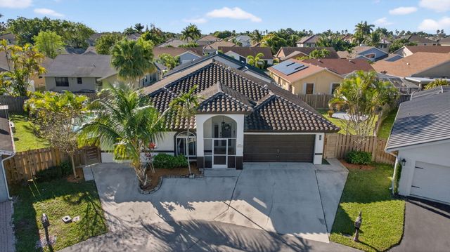 2606 NW 123rd Way, Coral Springs, FL 33065