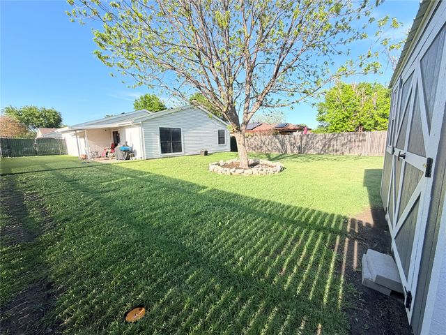 4112 Spindletree Lane, Fort Worth, TX 76137