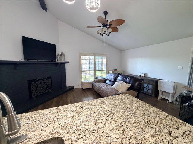 4112 Spindletree Lane, Fort Worth, TX 76137