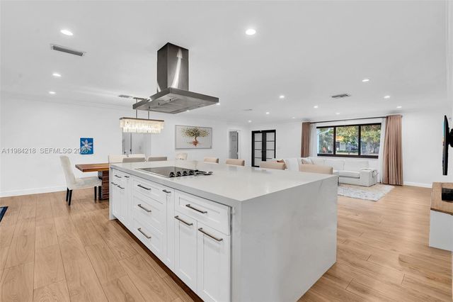 3909 Adams St, Hollywood, FL 33021