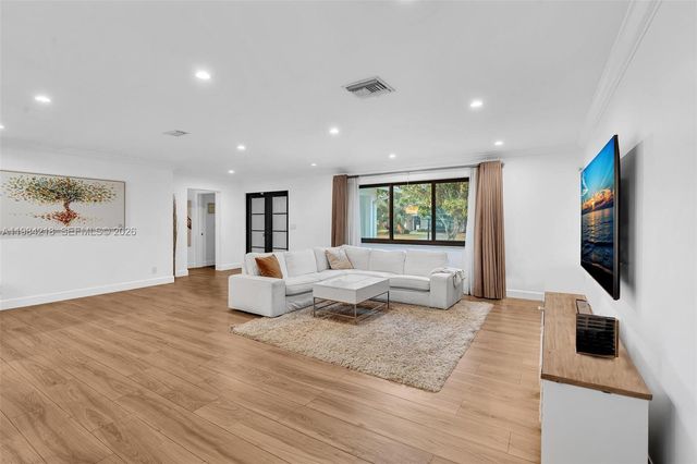 3909 Adams St, Hollywood, FL 33021