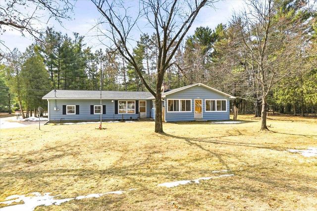 2077 Blackhawk Street, Friendship, WI 53934