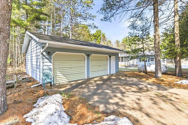 2077 Blackhawk Street, Friendship, WI 53934