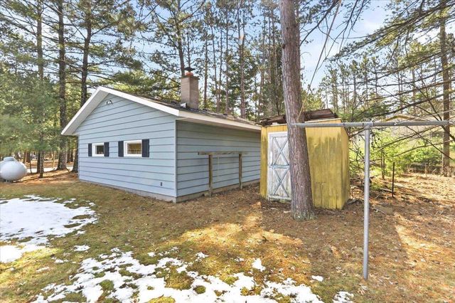 2077 Blackhawk Street, Friendship, WI 53934