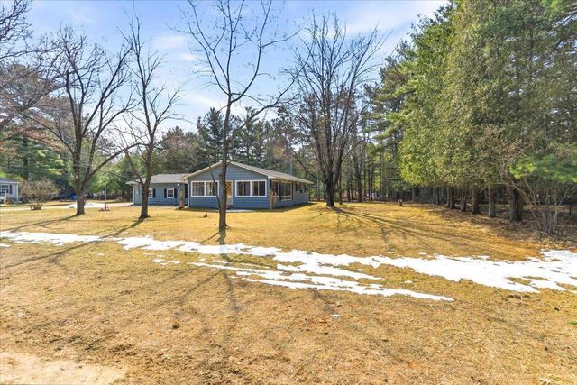 2077 Blackhawk Street, Friendship, WI 53934