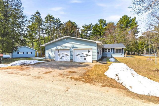 2077 Blackhawk Street, Friendship, WI 53934
