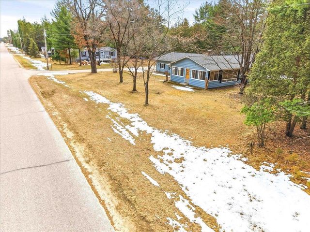 2077 Blackhawk Street, Friendship, WI 53934