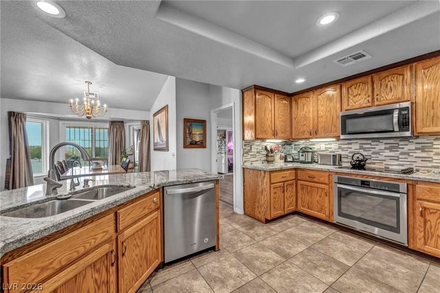 661 Fangio Lane, Pahrump, NV 89060