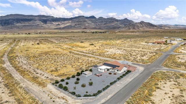 661 Fangio Lane, Pahrump, NV 89060