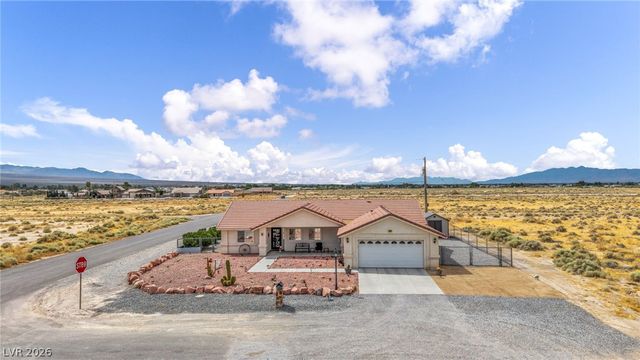 661 Fangio Lane, Pahrump, NV 89060