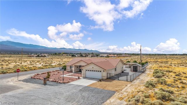 661 Fangio Lane, Pahrump, NV 89060