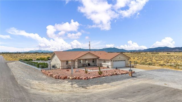 661 Fangio Lane, Pahrump, NV 89060