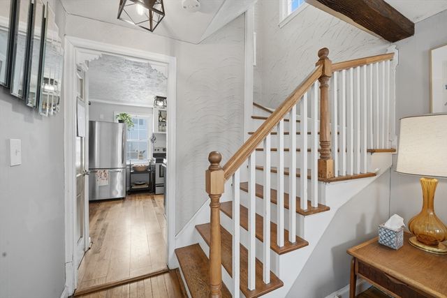 357 Maple Rd, Longmeadow, MA 01106