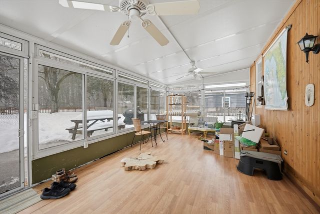 357 Maple Rd, Longmeadow, MA 01106