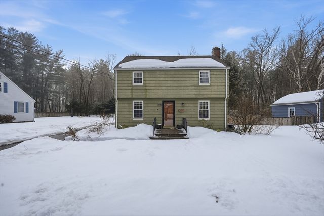 357 Maple Rd, Longmeadow, MA 01106