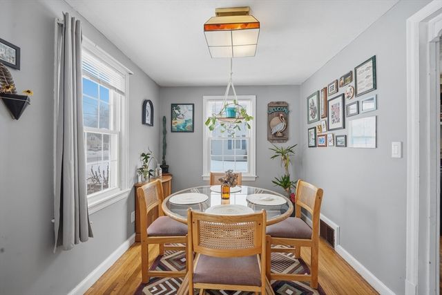 357 Maple Rd, Longmeadow, MA 01106