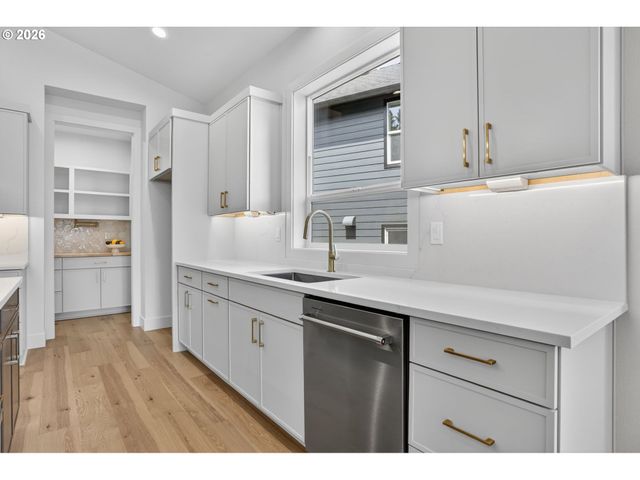 41945 DESCHUTES Ave 74, Sandy, OR 97055