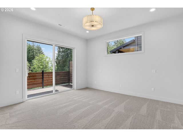41945 DESCHUTES Ave 74, Sandy, OR 97055